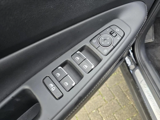 Hyundai Santa Fe - Afbeelding 16 van 30