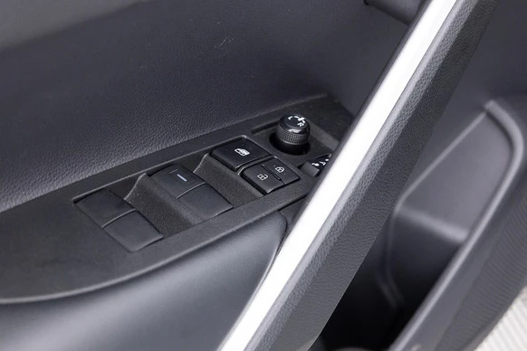 Toyota Corolla Cross - Afbeelding 8 van 30