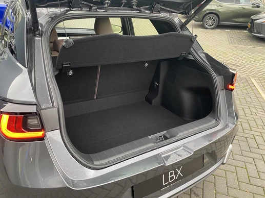 Lexus LBX - Afbeelding 29 van 30