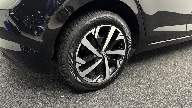 Volkswagen Polo - Afbeelding 13 van 30