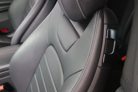 Mercedes-Benz C-Klasse - Afbeelding 9 van 30