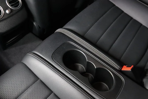 Mercedes-Benz C-Klasse - Afbeelding 11 van 30