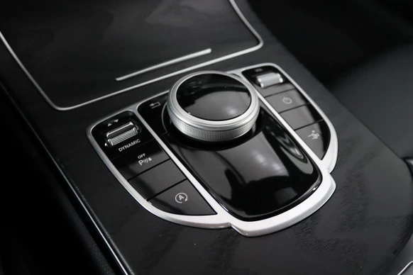 Mercedes-Benz C-Klasse - Afbeelding 25 van 30