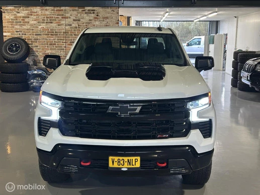 Chevrolet Silverado - Afbeelding 2 van 21