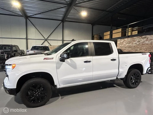 Chevrolet Silverado - Afbeelding 7 van 21