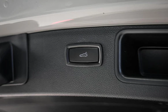 Porsche Macan - Afbeelding 29 van 30