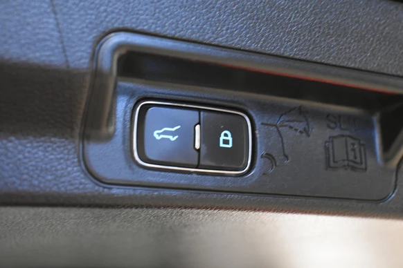 Ford Explorer - Afbeelding 8 van 30