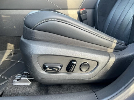 Lexus RX - Afbeelding 9 van 25