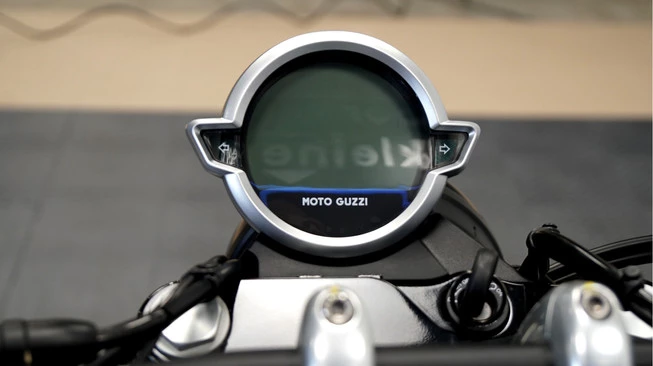 Moto Guzzi V9 - Afbeelding 29 van 30