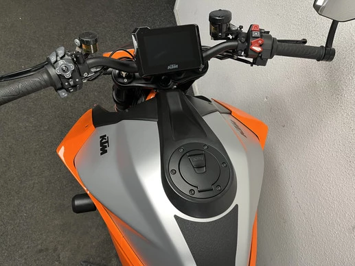 KTM 1290 - Afbeelding 17 van 20