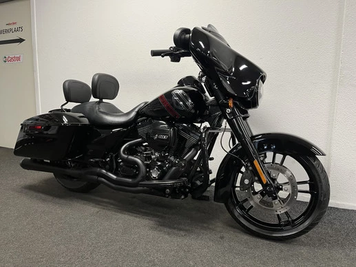 Harley-Davidson Street Glide - Afbeelding 5 van 24