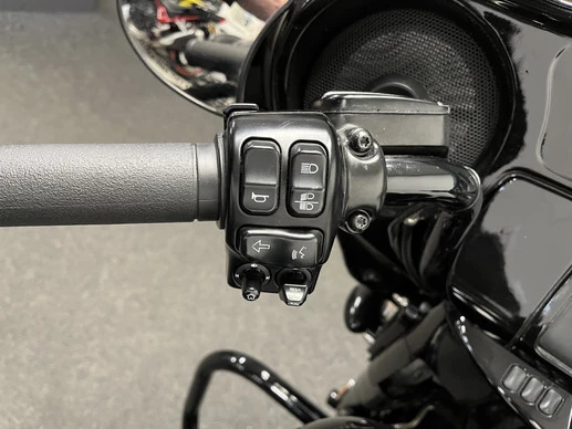 Harley-Davidson Street Glide - Afbeelding 23 van 24