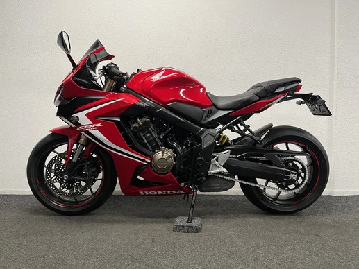 Honda CBR 650 - Afbeelding 13 van 22