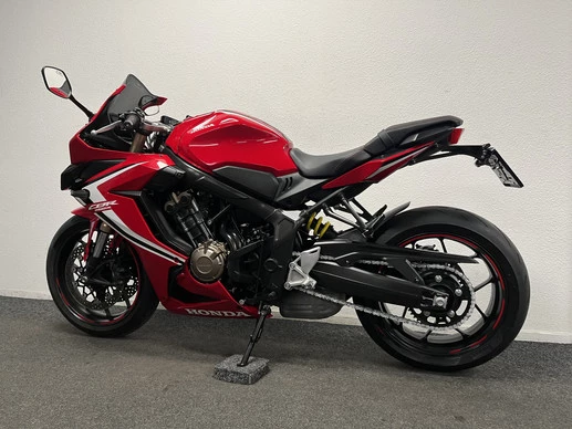 Honda CBR 650 - Afbeelding 15 van 22