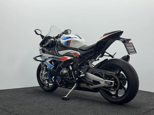 BMW M 1000 RR - Afbeelding 11 van 22