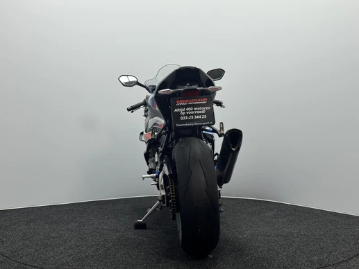 BMW M 1000 RR - Afbeelding 13 van 22
