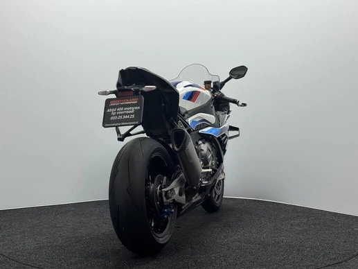 BMW M 1000 RR - Afbeelding 14 van 22