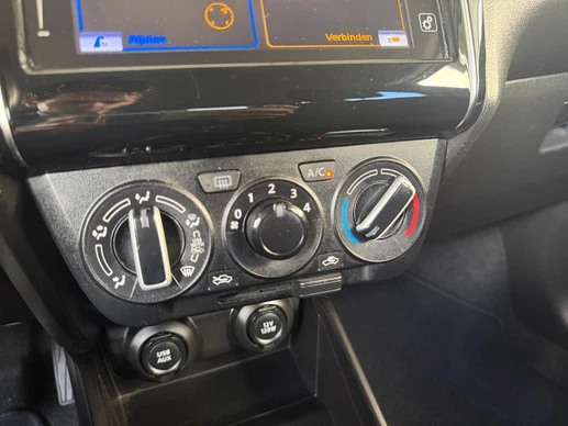 Suzuki Swift - Afbeelding 17 van 28