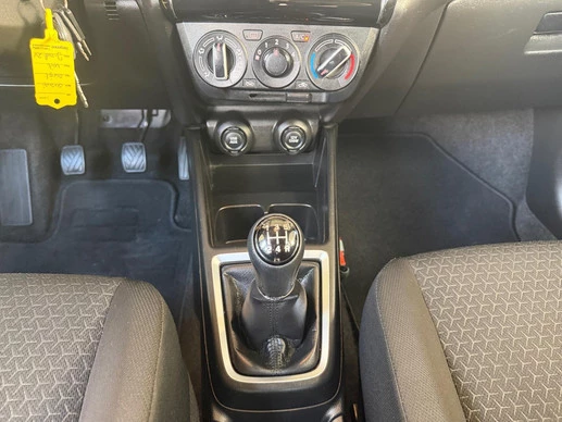 Suzuki Swift - Afbeelding 18 van 28