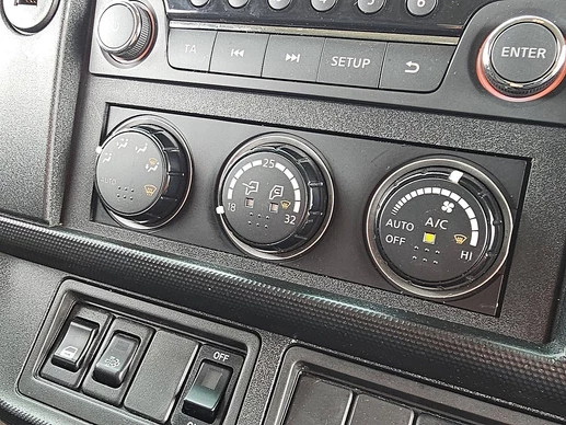 Nissan NT500 - Afbeelding 11 van 14