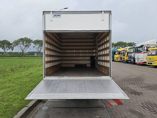 Nissan NT500 - Afbeelding 12 van 14