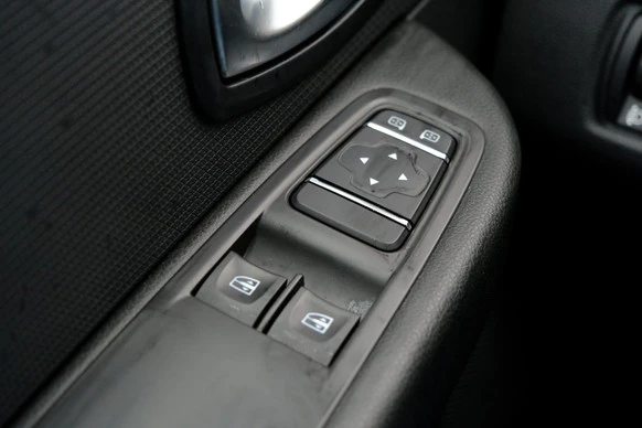 Renault Clio - Afbeelding 18 van 30