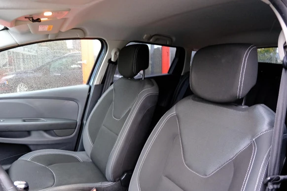 Renault Clio - Afbeelding 22 van 30