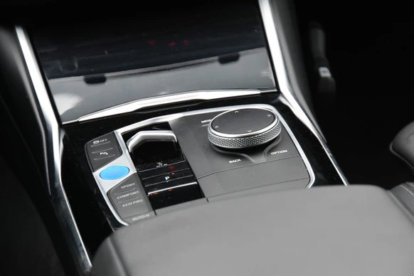 BMW i4 - Afbeelding 11 van 12