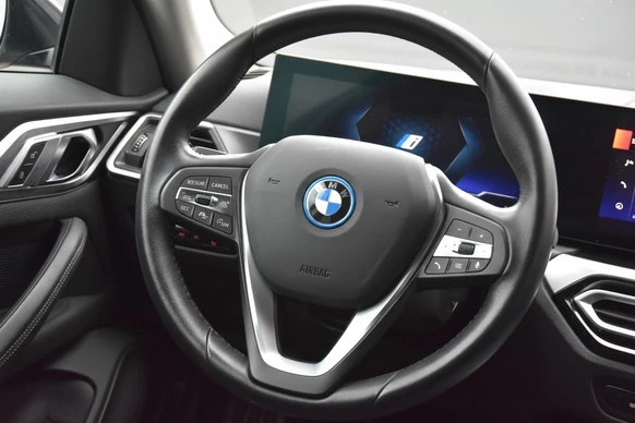 BMW i4 - Afbeelding 12 van 12