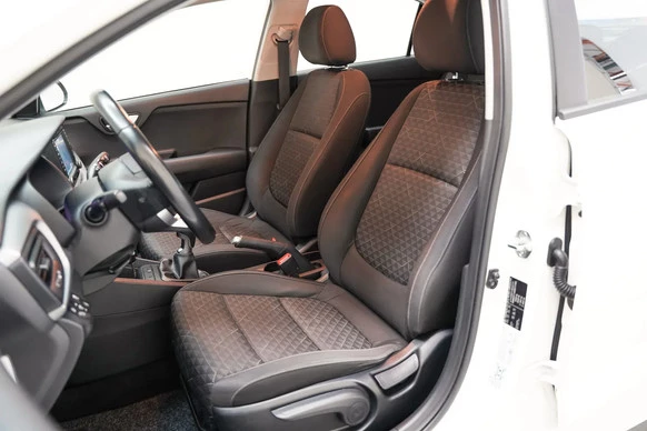 Kia Rio - Afbeelding 8 van 30