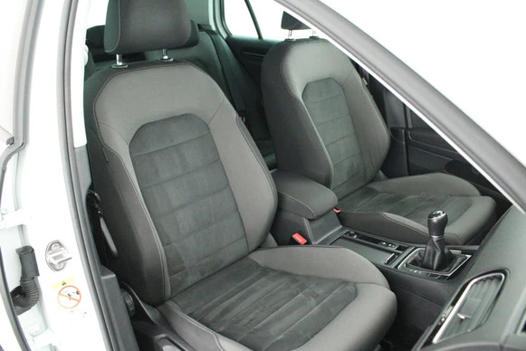 Volkswagen Golf - Afbeelding 2 van 30