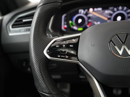 Volkswagen Tiguan - Afbeelding 8 van 30