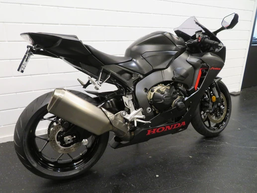 Honda CBR 1000 RR - Afbeelding 3 van 14