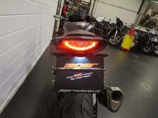 Honda CBR 1000 RR - Afbeelding 7 van 14