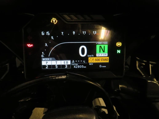 Honda CBR 1000 RR - Afbeelding 11 van 14