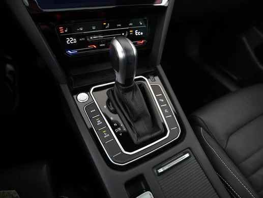 Volkswagen Passat - Afbeelding 12 van 30