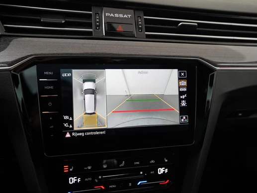 Volkswagen Passat - Afbeelding 22 van 30