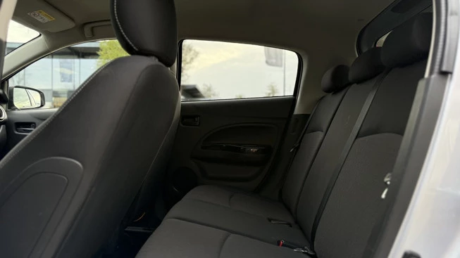 Mitsubishi Space Star - Afbeelding 17 van 26