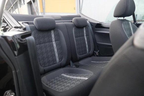 Volkswagen Beetle - Afbeelding 14 van 30