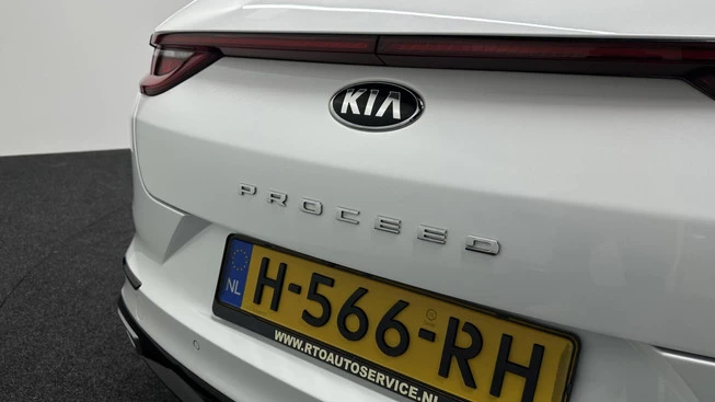 Kia ProCeed - Afbeelding 16 van 30