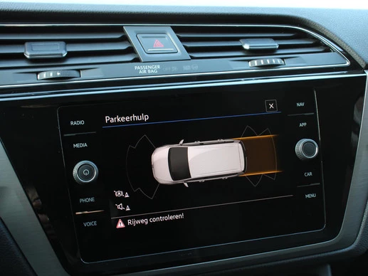 Volkswagen Touran - Afbeelding 3 van 30
