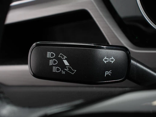 Volkswagen Touran - Afbeelding 14 van 30