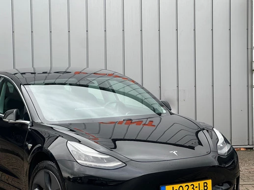 Tesla Model 3 - Afbeelding 14 van 20