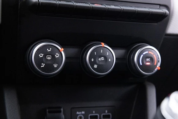 Renault Clio - Afbeelding 12 van 28