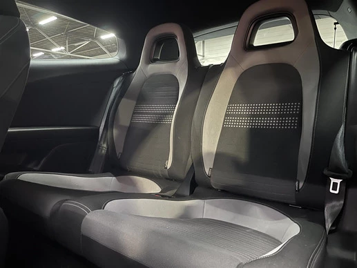 Volkswagen Scirocco - Afbeelding 13 van 30