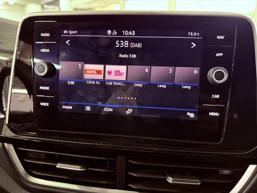 Volkswagen T-Roc - Afbeelding 8 van 24