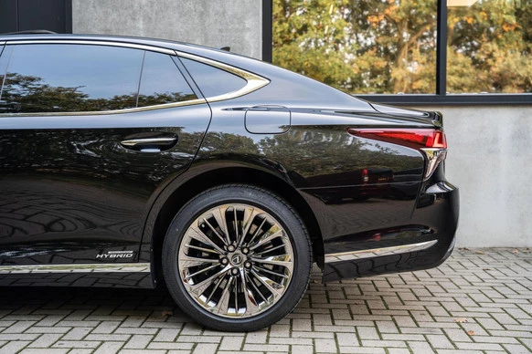 Lexus LS - Afbeelding 10 van 30