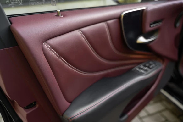 Lexus LS - Afbeelding 22 van 30