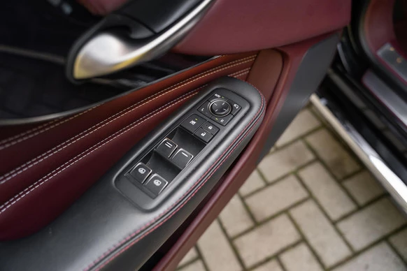 Lexus LS - Afbeelding 23 van 30