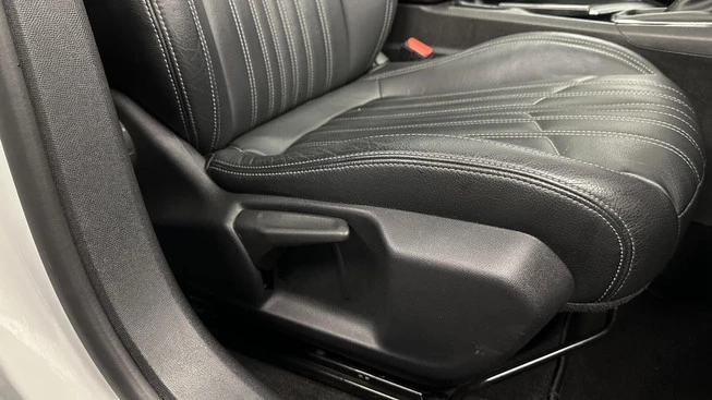 Peugeot 308 - Afbeelding 19 van 30